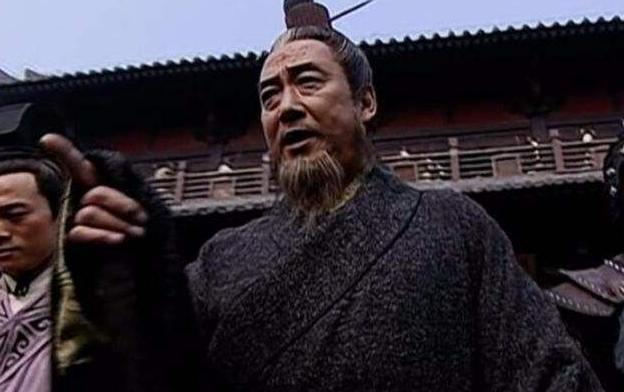 汉景帝三年,吴王刘濞聚兵三十万在广陵起兵,联合楚王刘戊,赵王刘遂
