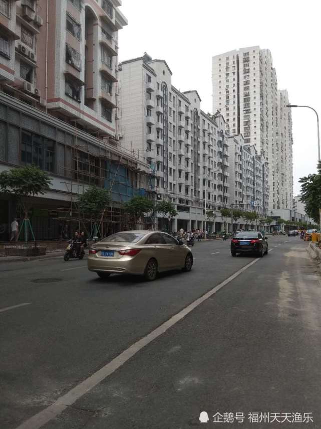 福州西洪路景观改造已经接近完成改造后的西洪路将焕然一新
