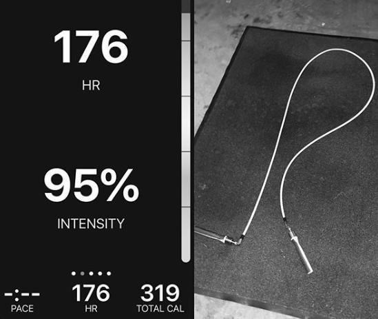 一根绳子、一个垫子，大叔狂甩90斤脂肪成型男！感谢跳绳