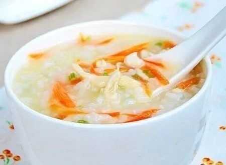 血管的“清洁工”被发现，不是洋葱，每天冲泡喝，血脂一降再降