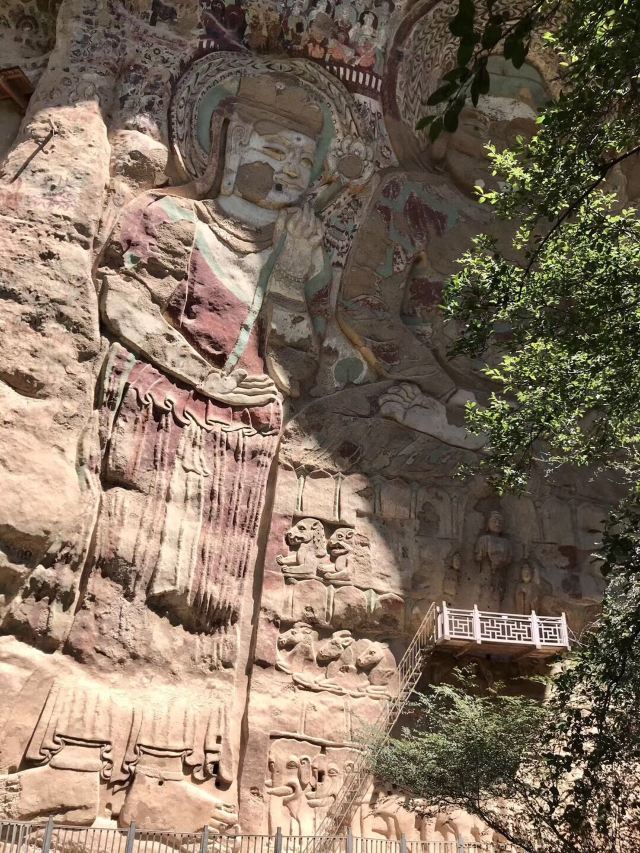 世界第一大摩崖浮雕大佛 甘肃武山洛门水帘洞石窟之拉梢寺