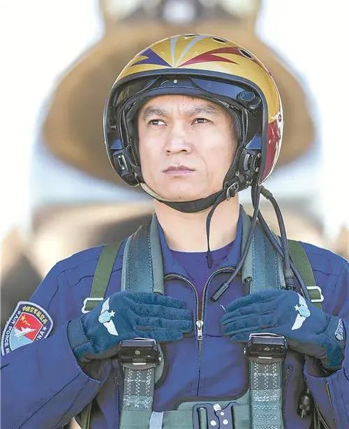 姚凯：戴上“金头盔”，矢志不渝谋打赢