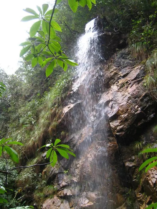 安徽旅游:黄山本地人都没去过的景点,就藏在休宁县,安静优美!