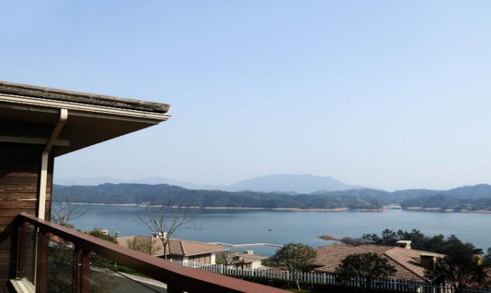 卧室不见了、“湖景房”没湖、奇葩袖珍窗……鬼才开发商，你遇到过吗？