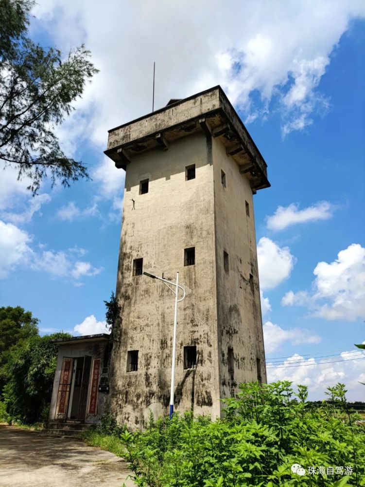 浮月村,是台山典型的一座古村落.