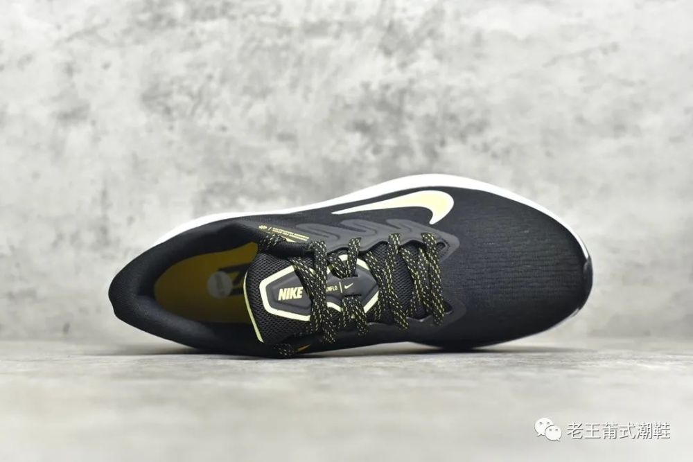 专为跑步爱好者设计鞋款nikezoomwinflo7细节拆解