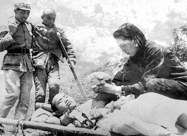 18岁女兵为救战友战死沙场,死前留下遗愿,70年后遗愿