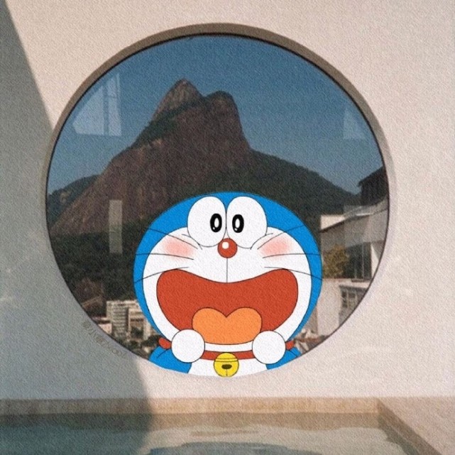 可爱卡通动漫人物朋友圈背景图