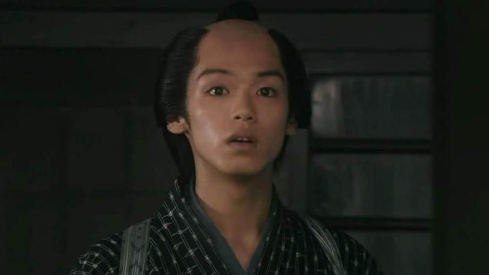 但与此同时,也不得不佩服日本人的勇气,月代头这样的发型已经不能说是