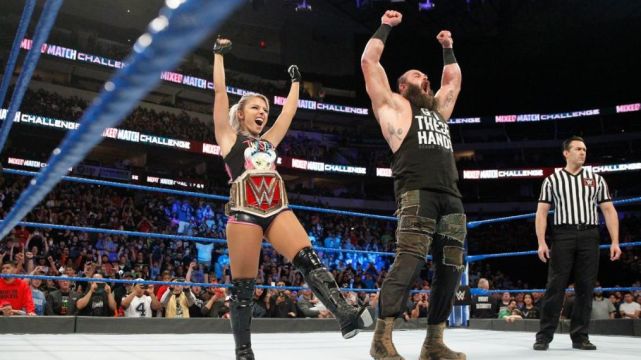 WWE版大型伦理言情剧?小魔女布利斯才是黑羊与邪神对决中的主角!