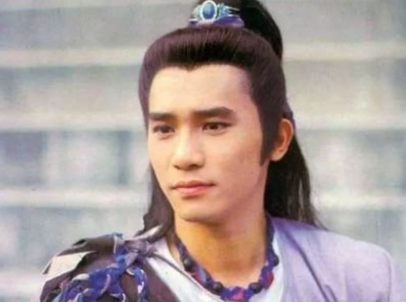 八版《倚天屠龙记》,造就了不同风格的张无忌,大家最爱哪一版