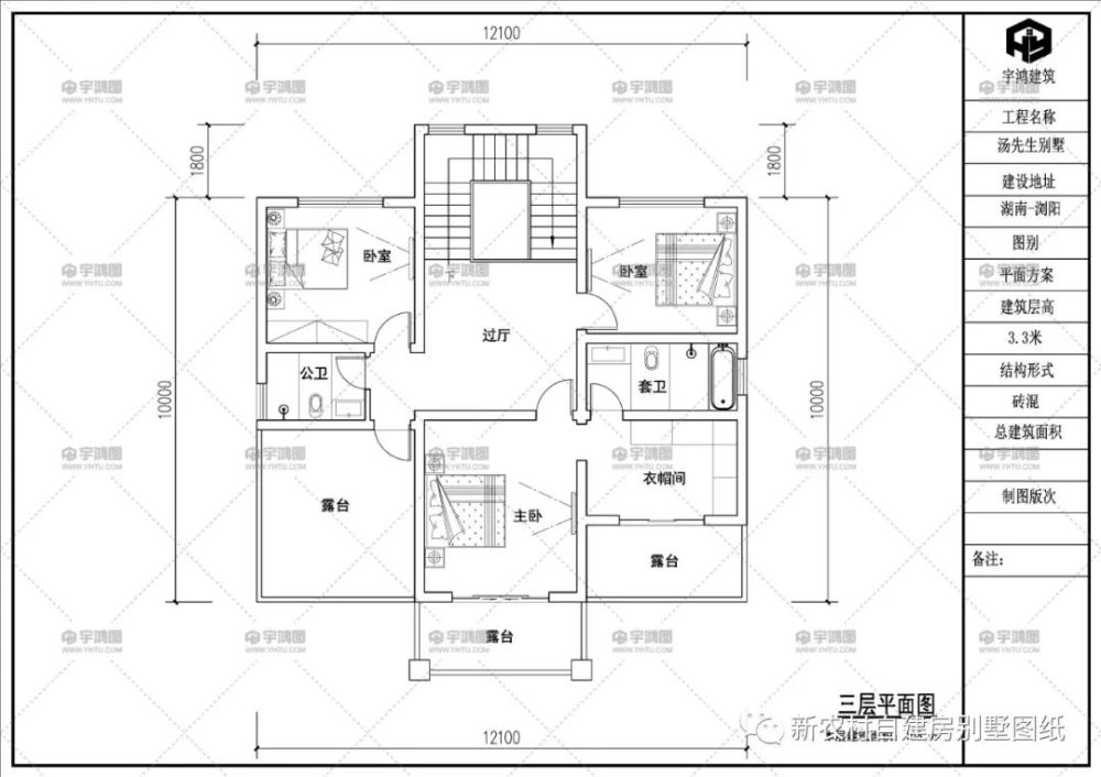 二层从楼梯间上来是过厅,正对着起居室,另外还有三间卧室,主卧带独立