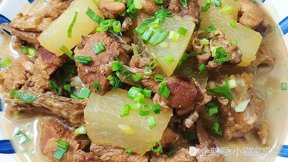 小猫分享一道冬瓜焖鸭肉制作简单每次做完连汤汁都不剩