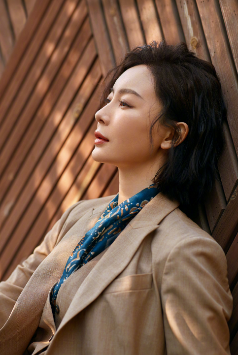 陈数精美写真组图清新自然尽显时尚美感