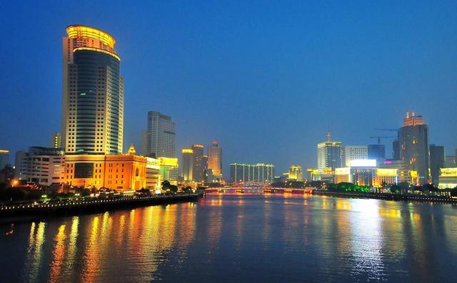 楼市误区：地价一降房价必然下降？还有3个实际问题你没想过