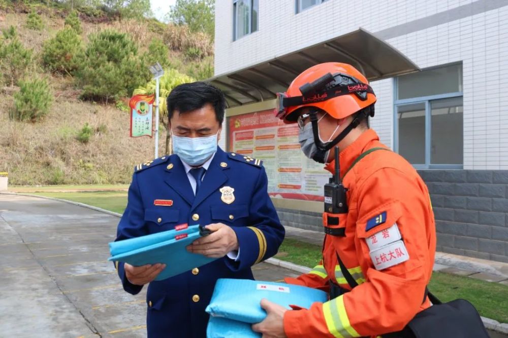 福建省森林消防总队各级坚持重心下移大抓基层