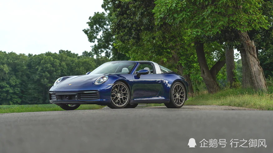 一如既往的优雅——2021保时捷911 targa 4