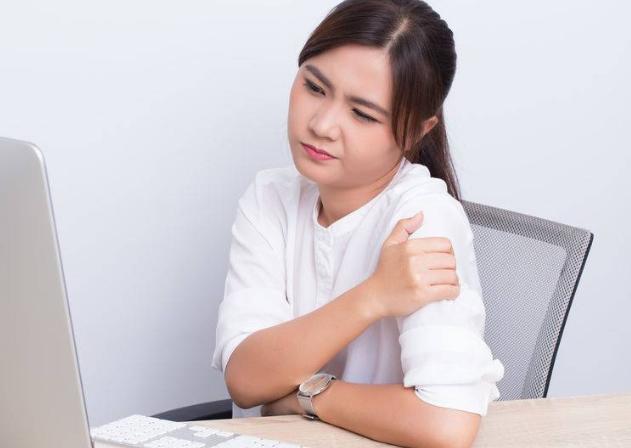 一胖毁所有，6大引发肥胖的行为，很多人都做过，却还不自知