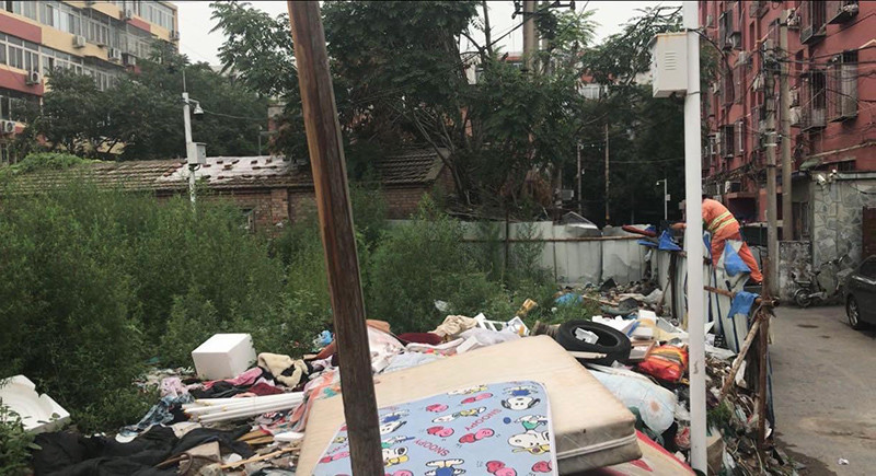 北京东铁营改造进度搁置，剩余住户蜗居多年等拆迁