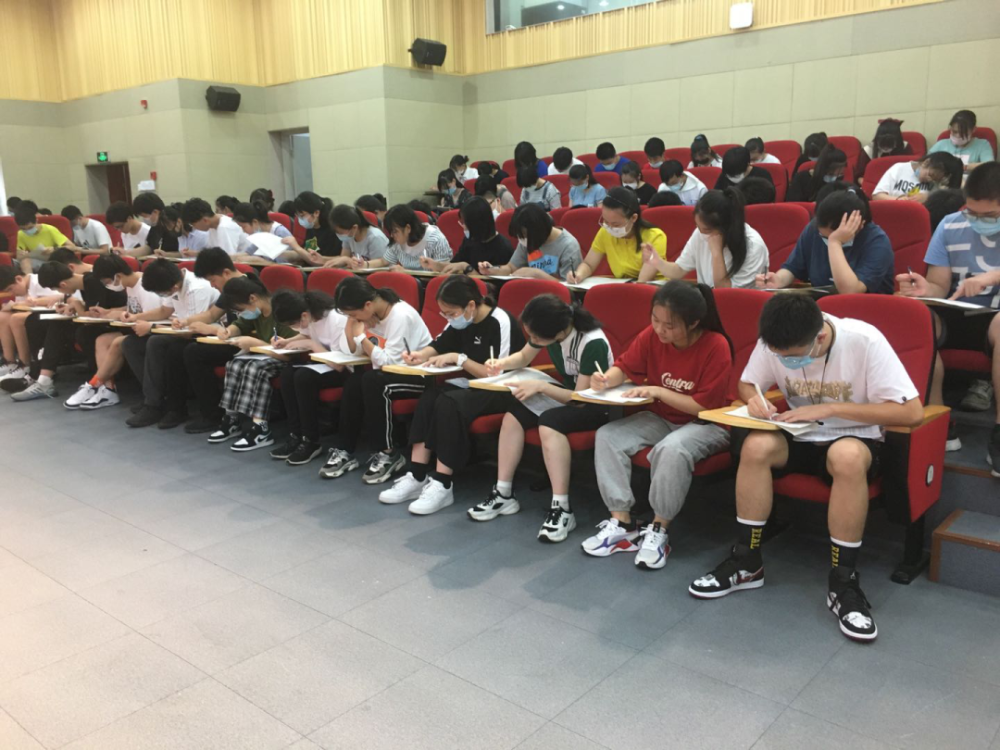 开启人生新阶段——上海音乐学院附属安师实验中学迎接2020级高一新生