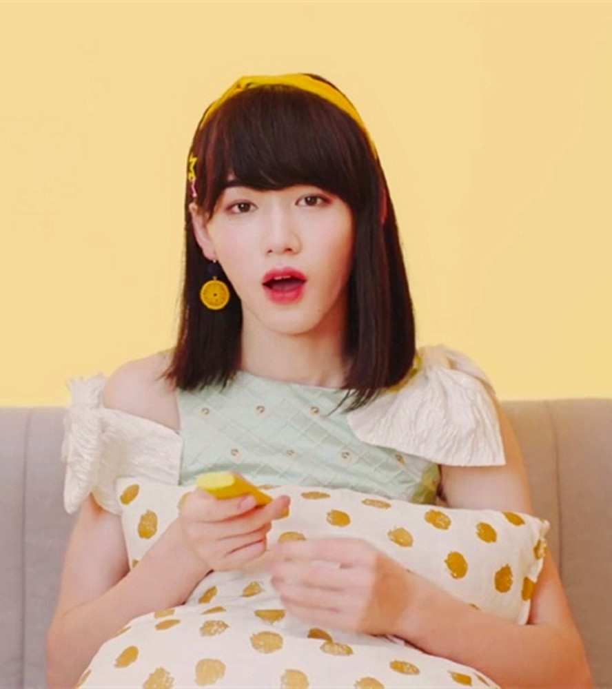 时代少年团为mv全员扮女装宋亚轩变甜美少女丁程鑫美到认不出