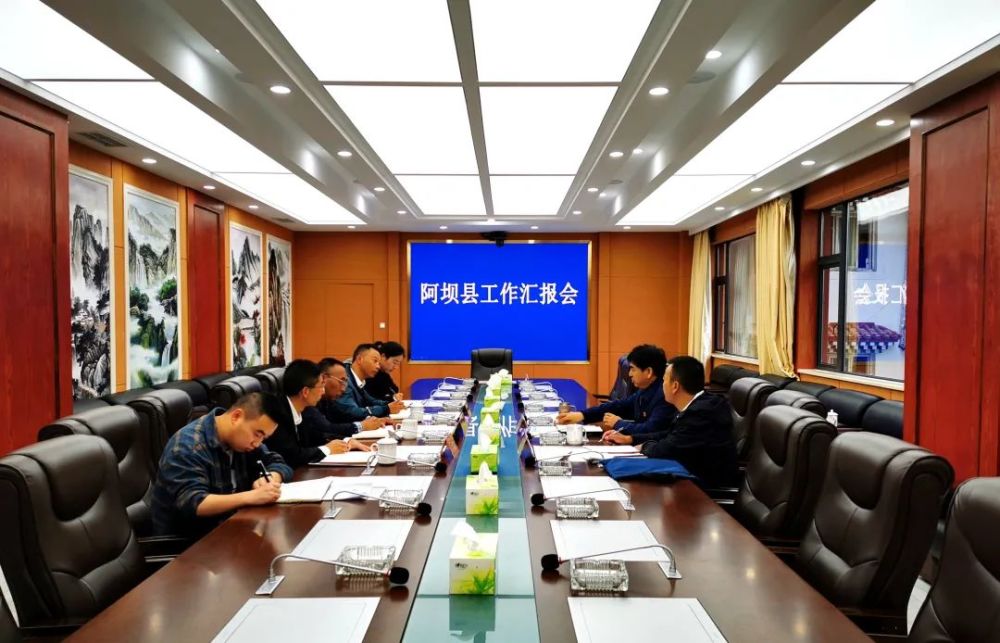 金绍强一行深入我县检查指导工作