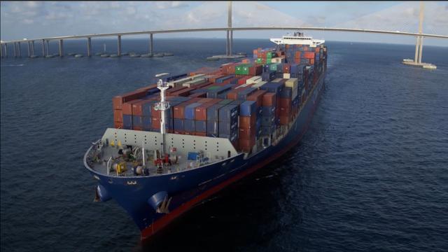 中美海运贸易"异常火爆:运费暴涨超90,船船爆仓柜位难求!