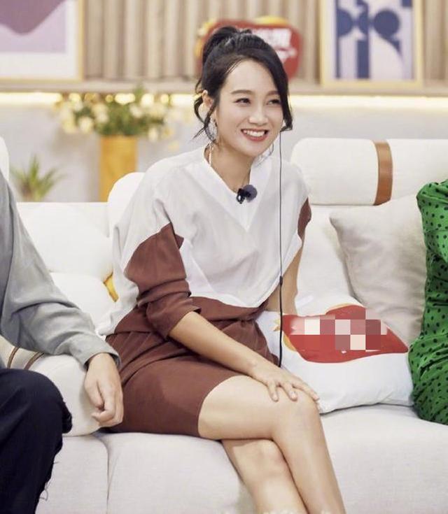 朱丹怀二胎近5个月身材仍纤细明星怀孕长胎不长肉的秘诀是啥