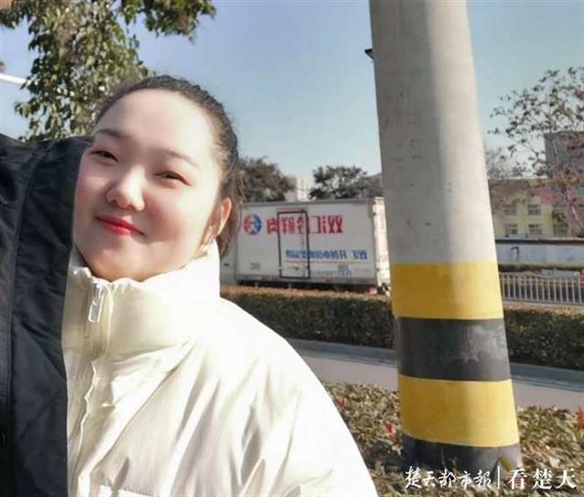 疫情期间独自坚守药店69天的“小蜜蜂”，扎根基层誓要把工作做到无悔