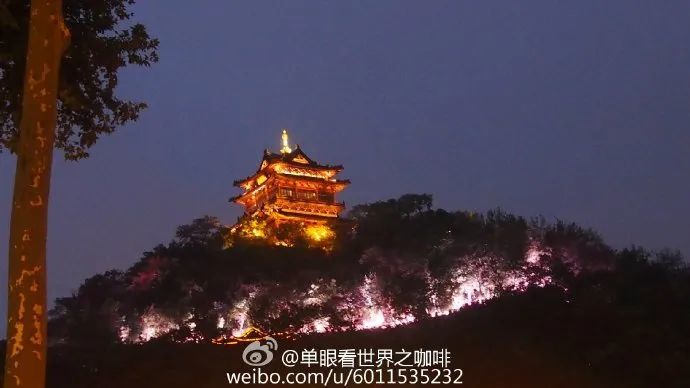 云台邀月夜,镇江西津渡点亮人间烟火