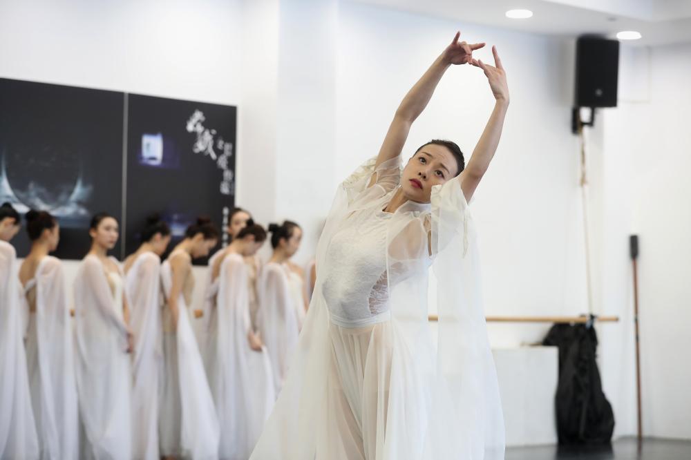 谭一梅《舞者》之后再度落泪,这一次她要扮演这位"女神"