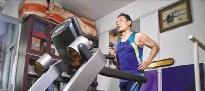 钟南山吴孟达合照曝光大16钟南山健硕身材抢镜