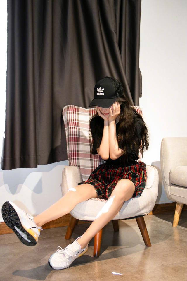 离婚后怒甩28斤,韩国女星具惠善登杂志封面,成熟女人感满满 离婚后怒甩28斤,韩国女星具惠善登杂志封面,成熟女人感满满