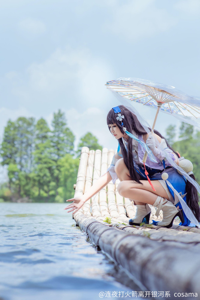 cosplay王者荣耀西施cos少女怎会拒绝闪耀的宝藏呢