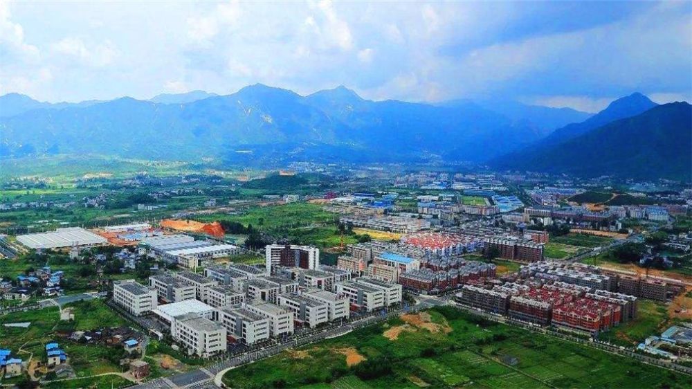 衡阳gdp人均_衡阳师范学院