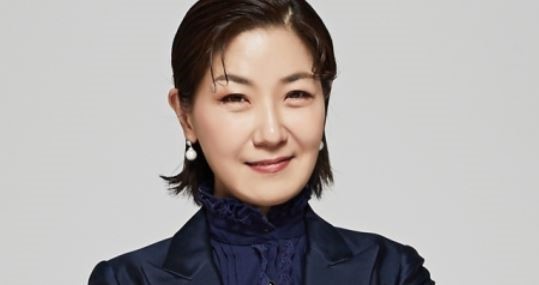 徐宜淑被曝可能患新冠肺炎,是韩剧会长夫人专业户,曾与金喜爱接触