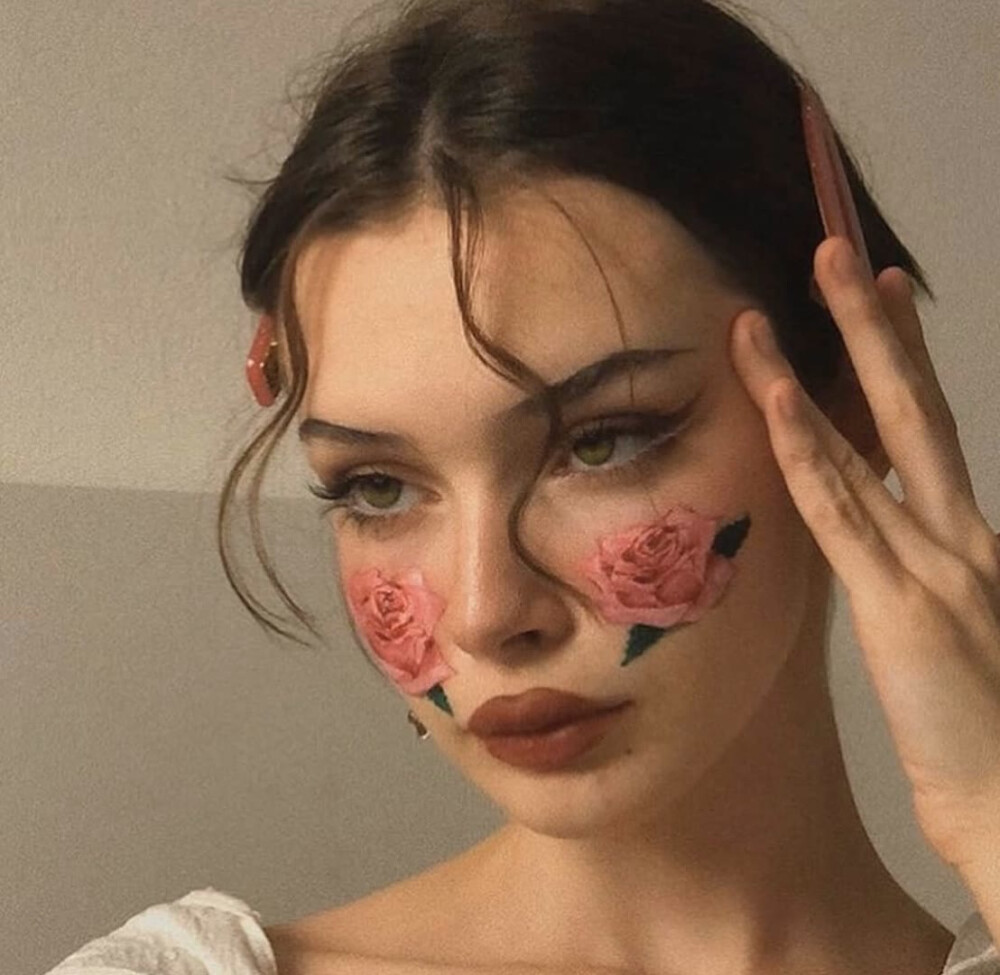 欧美女生头像今天很酷