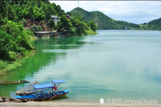 天堂湖,萍乡人避暑纳凉的最佳去处,也是江西才子恋恋不舍的故乡