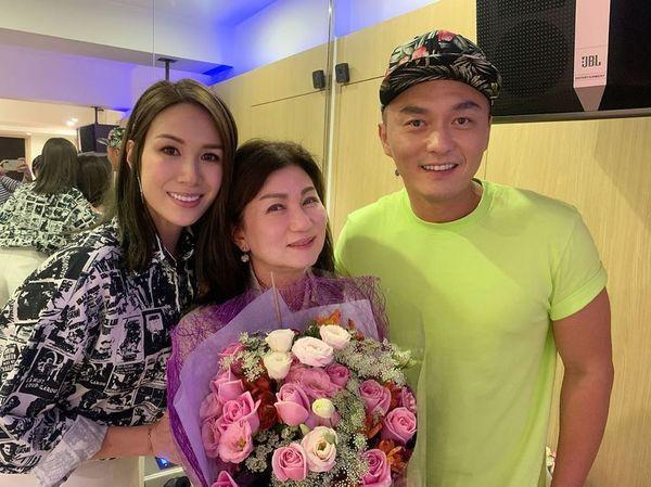tvb力捧小生杨明潜水半个月终现身,女友力撑