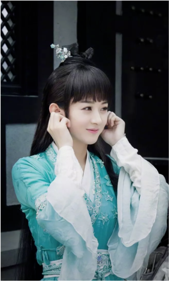 10位身穿蓝色衣服的古装美女,杨幂毛晓彤李沁,你觉得谁最好看?