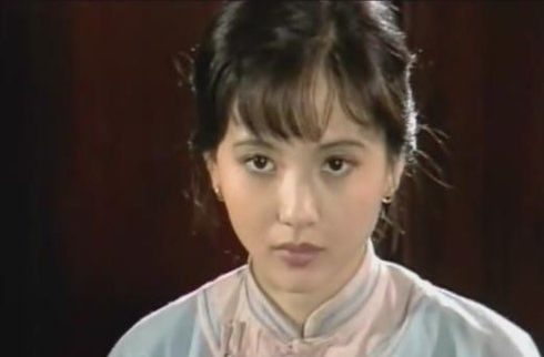 据说葛小大跟武大郎差不多,而毕秀姑长的貌美,这种丑夫美妻,加上这个