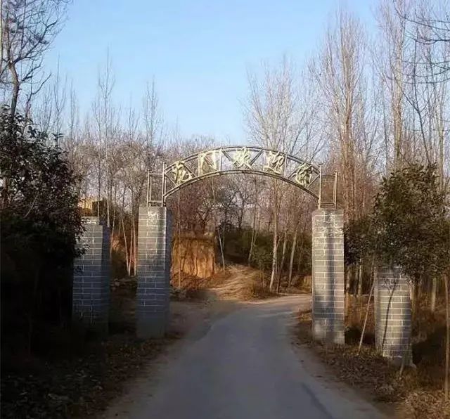 无梁镇龙门村药王孙思邈墓冢地新考