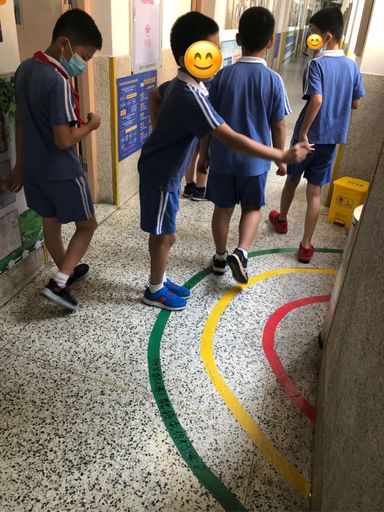 小学生发明的"花式扔垃圾姿势",都长什么样?