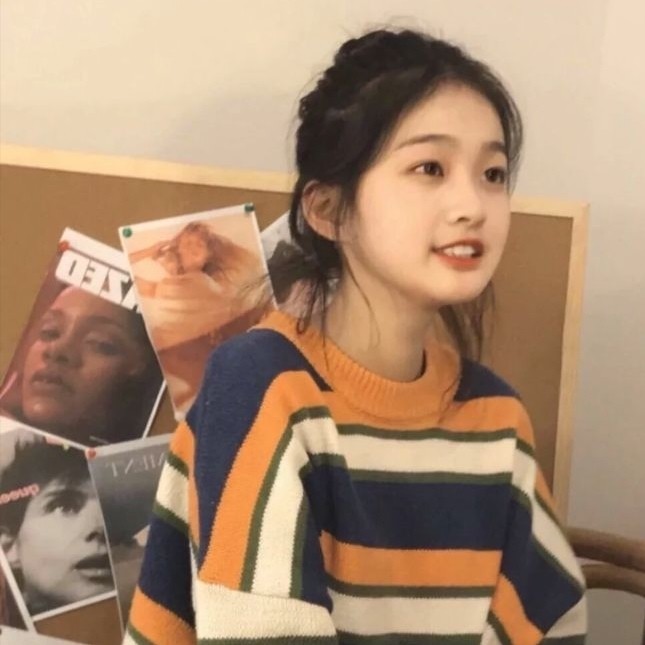 《女孩子头像》女生素颜好看还是化妆好看