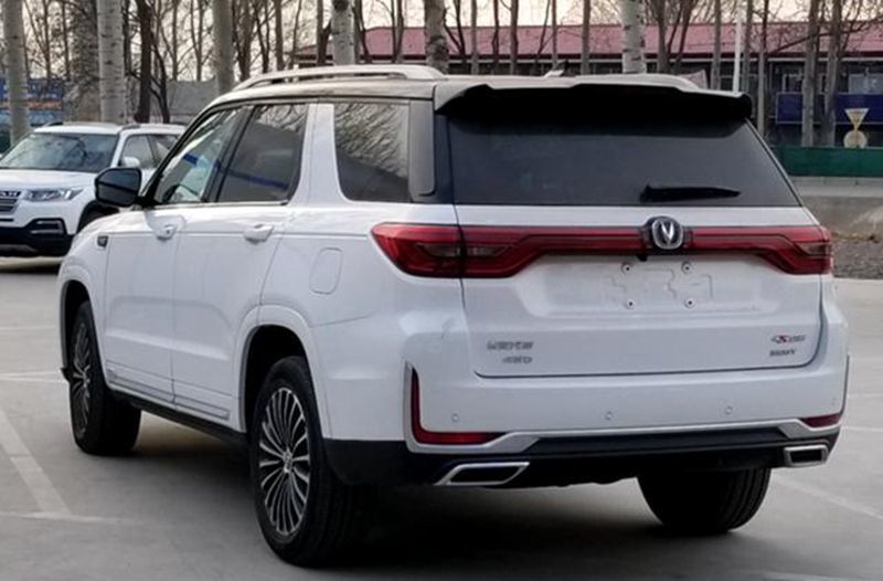 长安旗舰suv,标配蓝鲸2.0t 6at,15万却仍比不过汉兰达