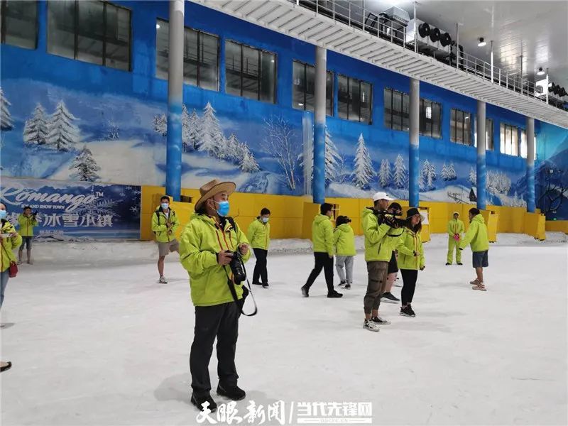 盛夏时节,来关岭开启一场冰雪之旅