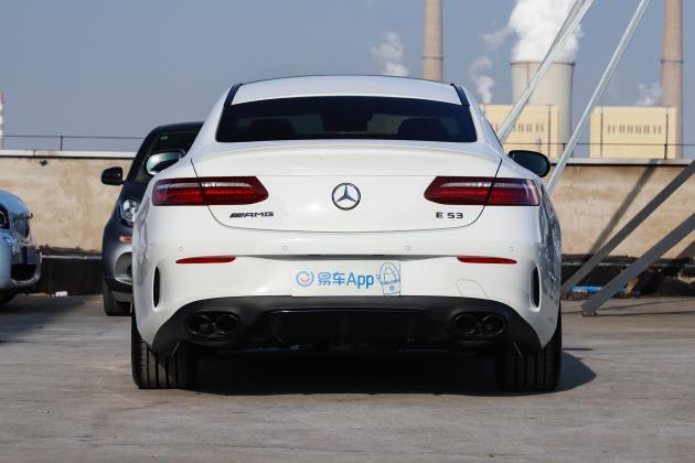 车型:奔驰e级amg 2019款 amg e 53 4matic  轿跑车 指导价:97.88万元