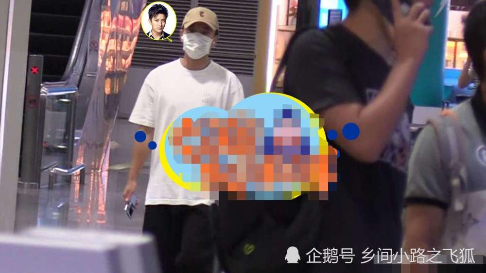 贾乃亮出行两手空空安心当甩手掌柜女助理却背着大包小包