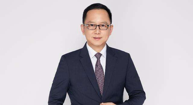 李瑾南接替颜宏斌担任东风乘用车公司的副总经理