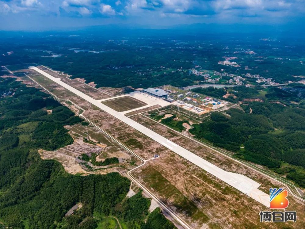 带你空中鸟瞰博白人家门口的飞机场——玉林福绵机场!